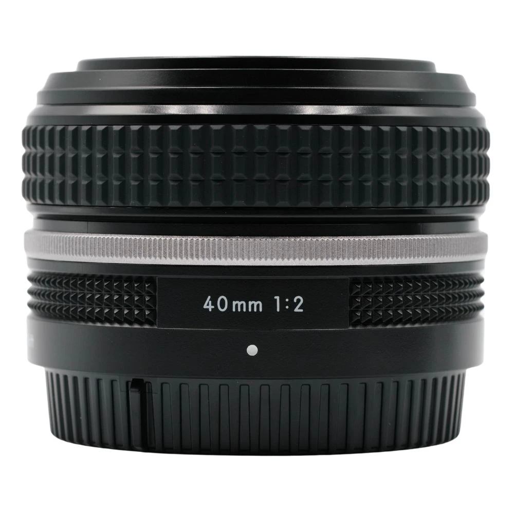 Nikon NIKKOR Z 40mm f/2 SE Lens-01