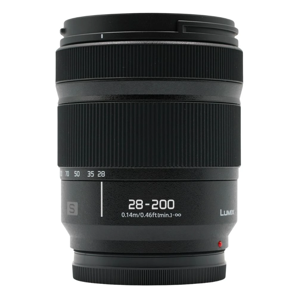 Panasonic Lumix S 28-200mm f/4-7.1 Macro OIS Lens-01