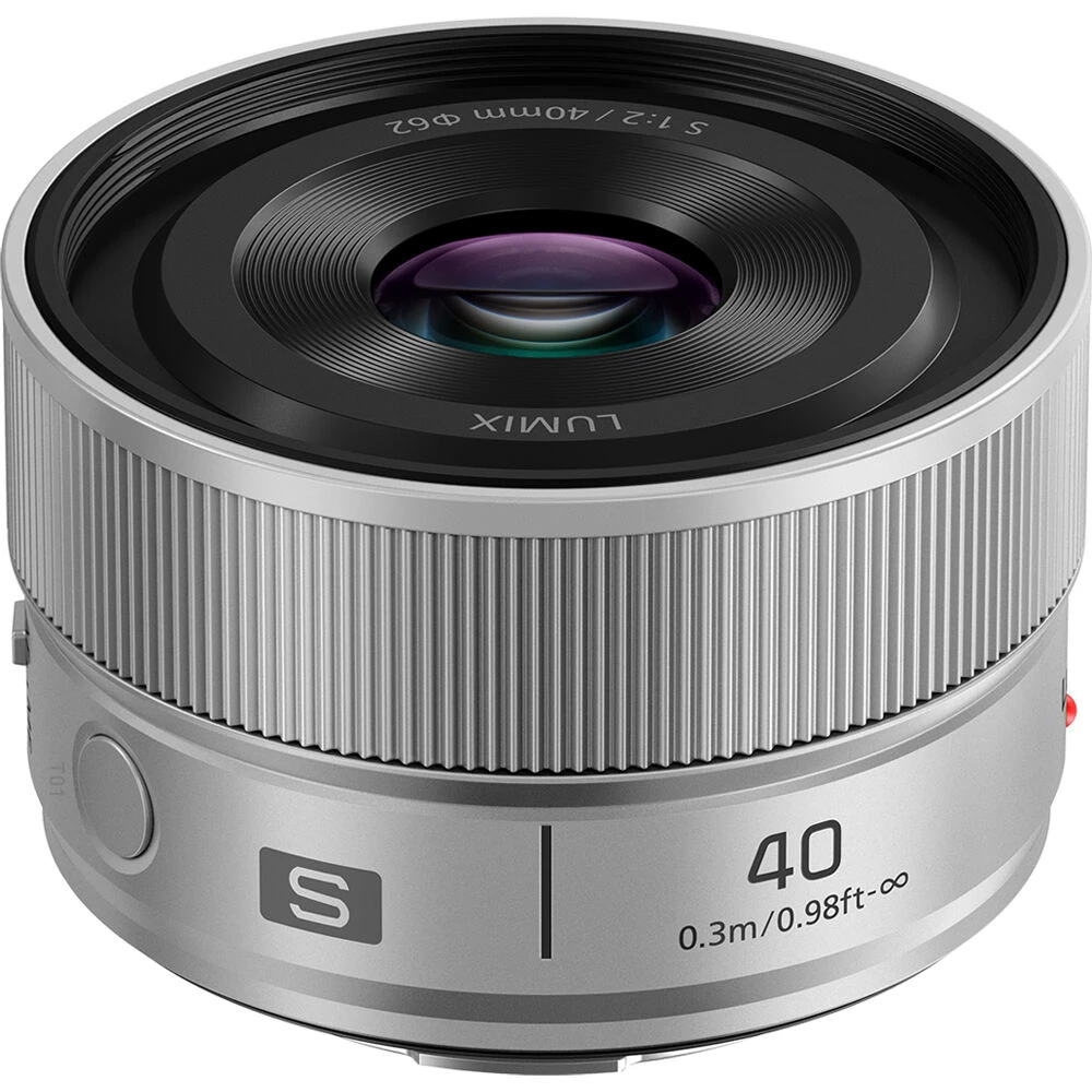 Panasonic Lumix S 40mm f/2 Lens - Silver-01