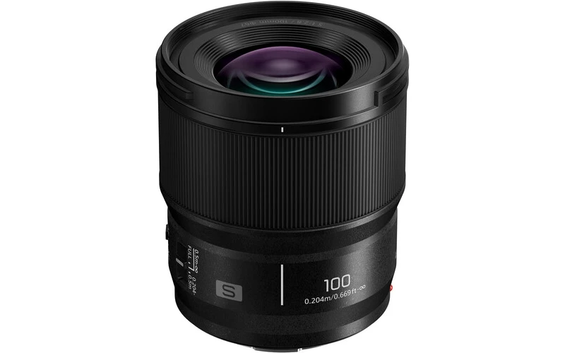 Panasonic LUMIX S 100mm f/2.8 Macro Lens at CamerasDori